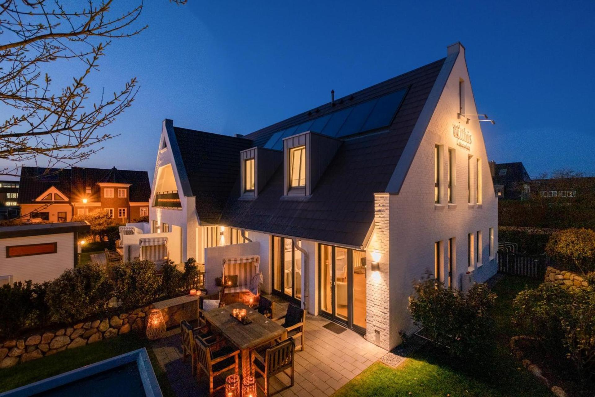 Ferienhaus Witthues - Domizil Silbermoewe - Exklusiv, Strand- Und Zentrumsnah Westerland Exterior photo